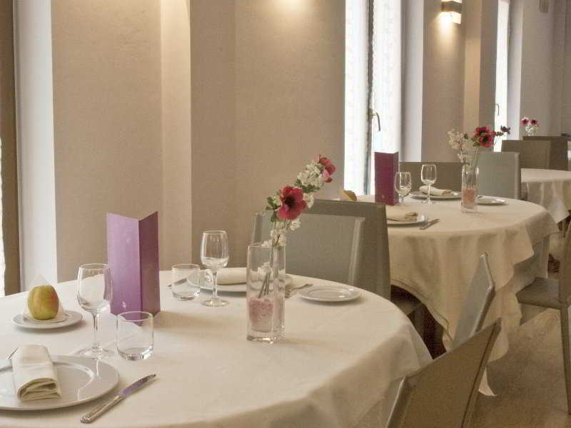 Ayre Hotel Alfonso II Oviedo Restaurang bild